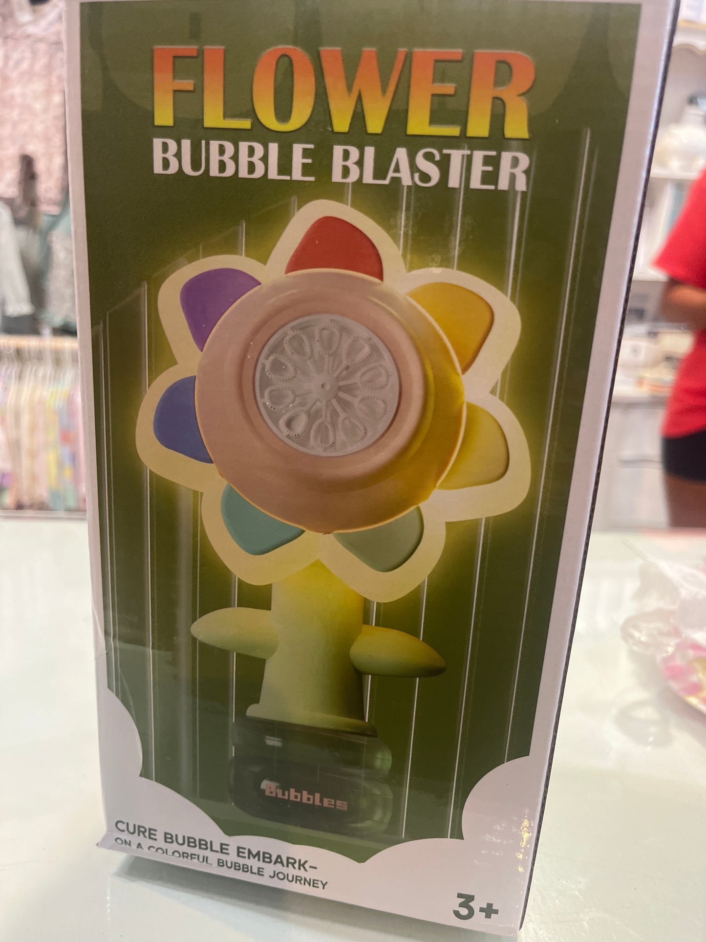 Flower bubble machine