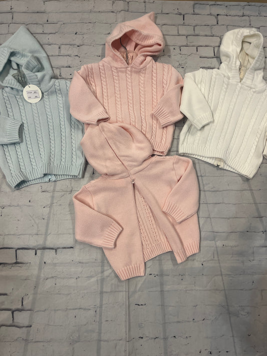 zip back cable sweater