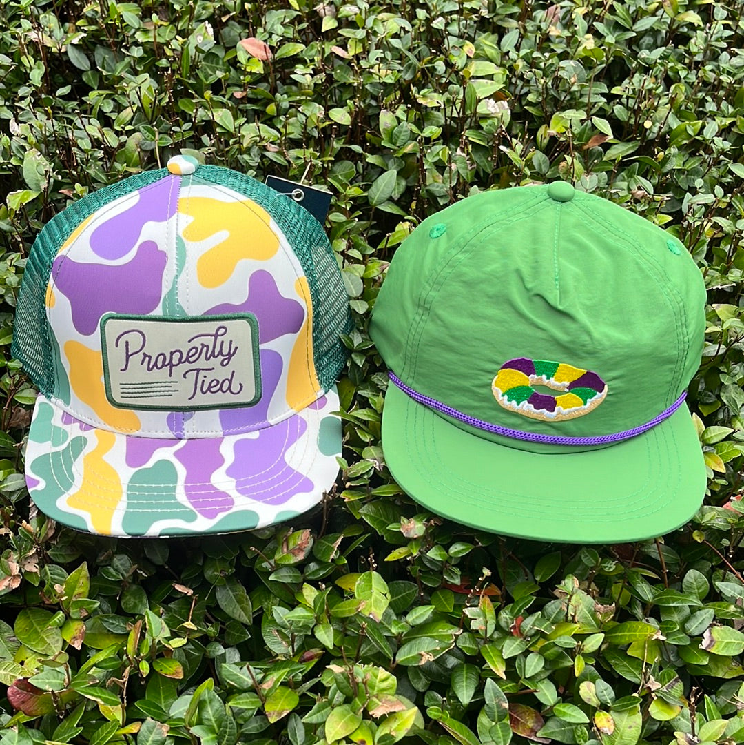 PT mardi Gras Hats