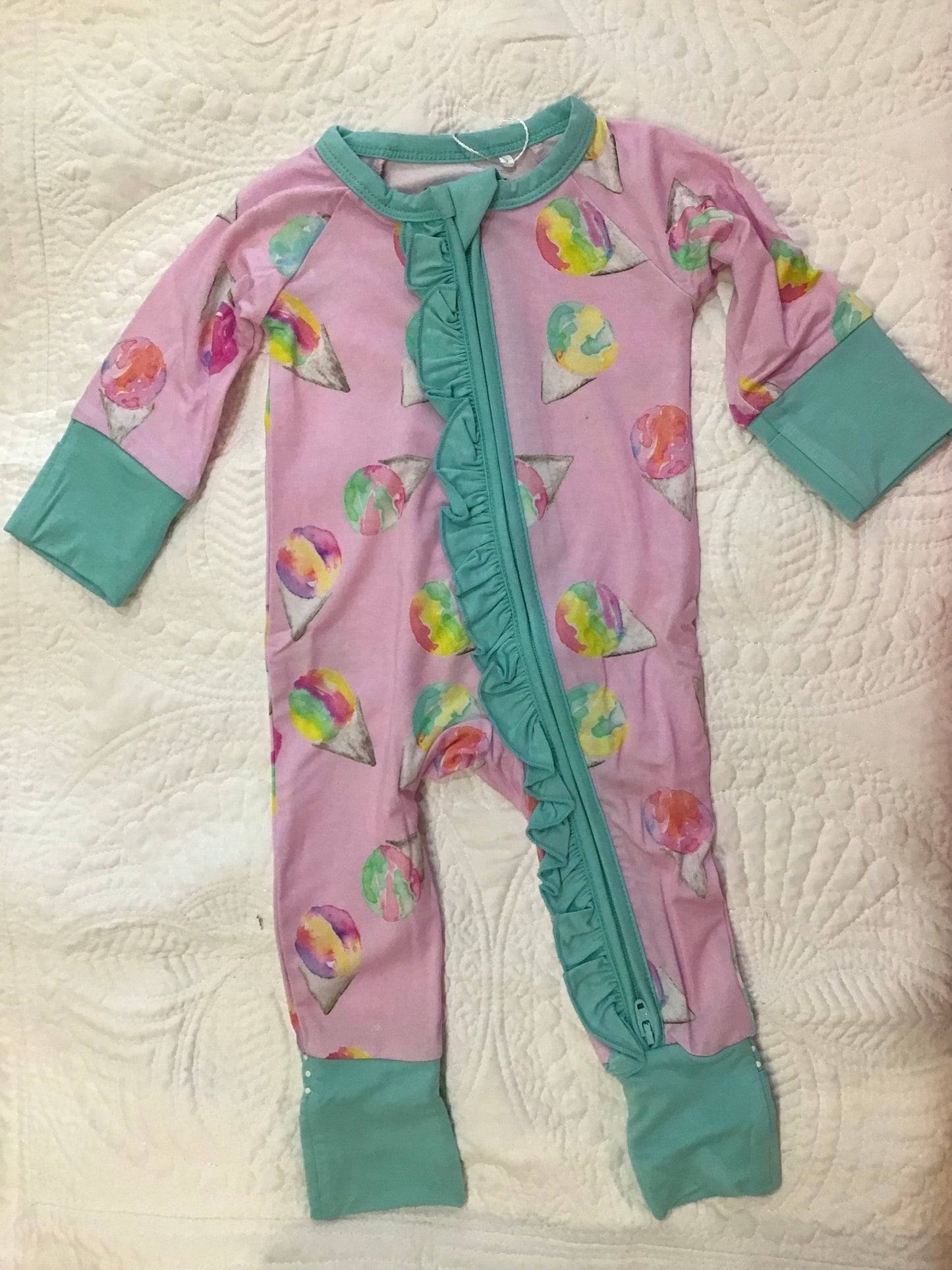 snowcone zipper onesie w/ruffle