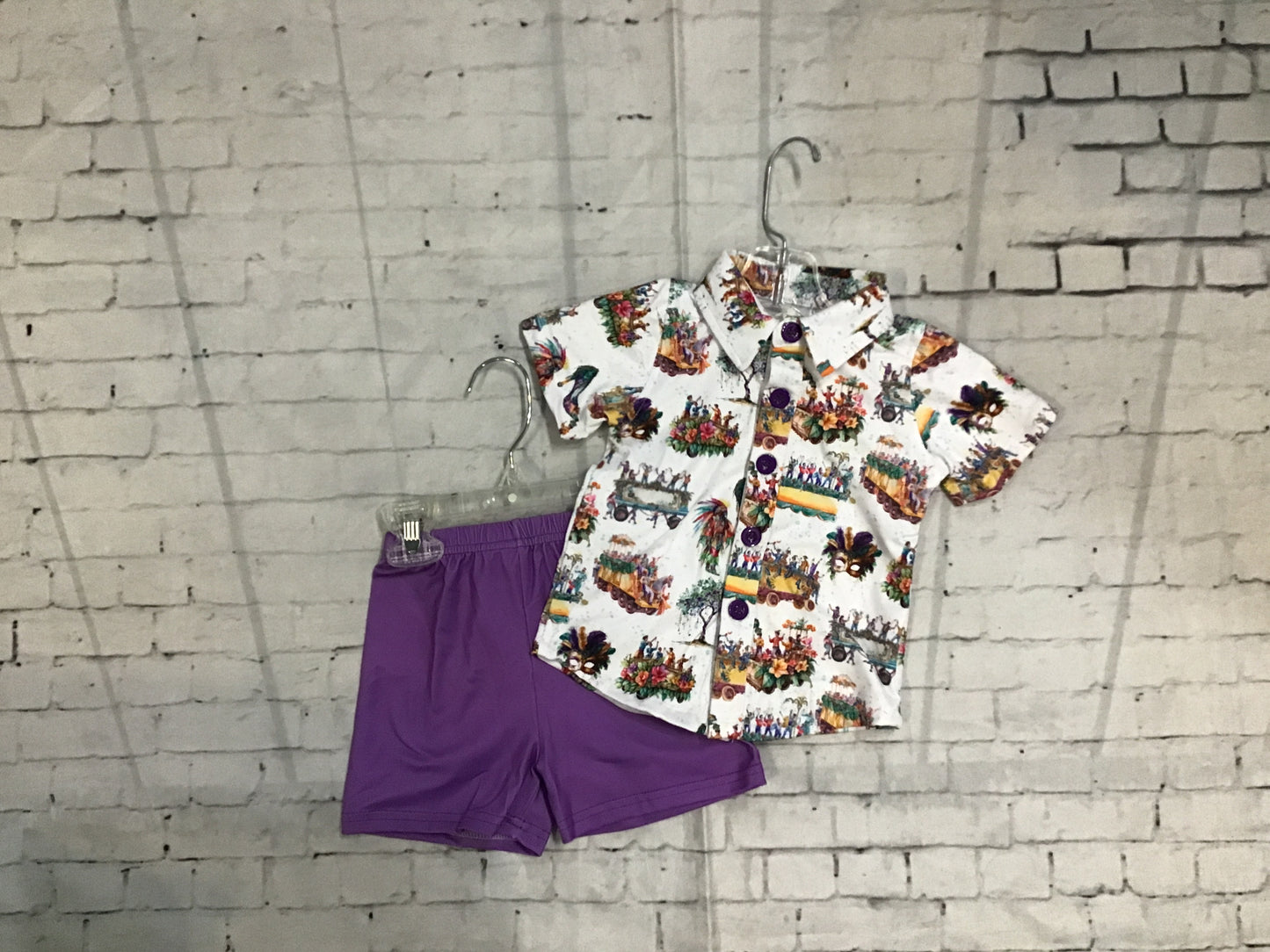Mardi Gras sets