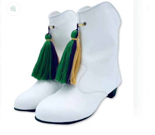 Marching boots w/interchangeable tassels