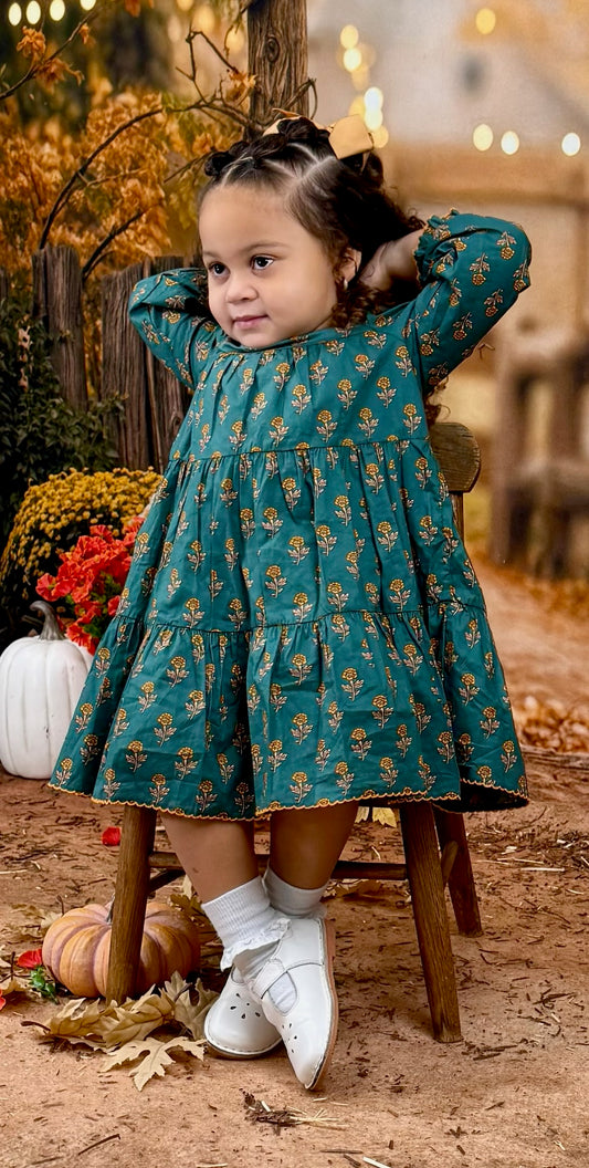 Autumn ivy dress