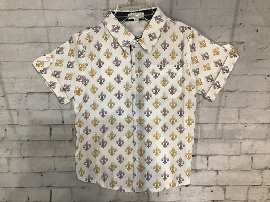 Nola tawk button up