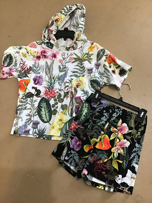 Floral 2pc short set sz 10