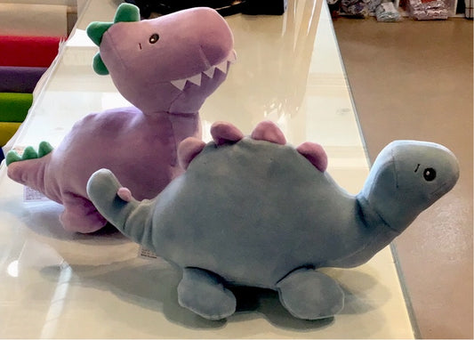 9" cuddle me dino w/rattle