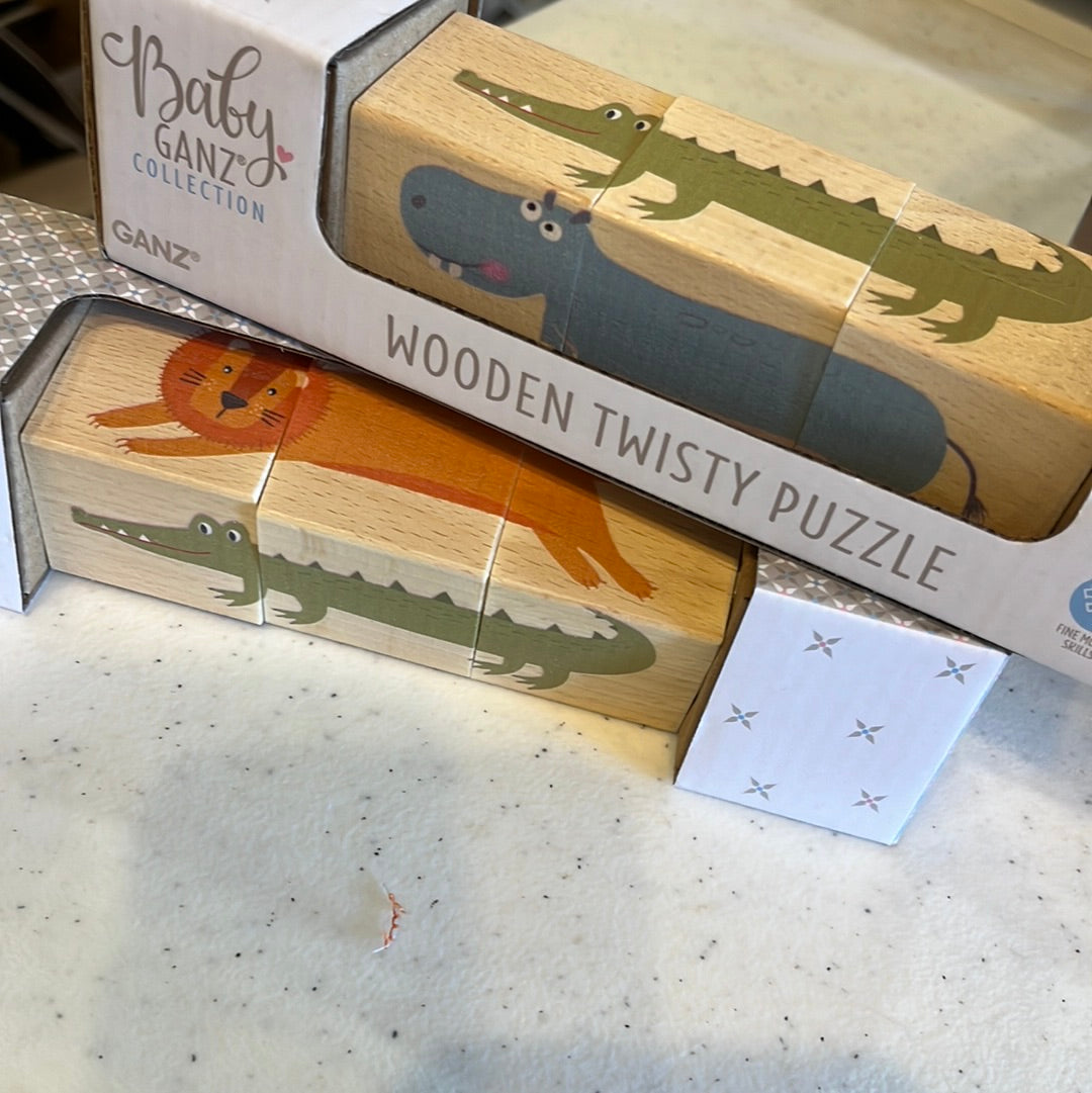 Alligator wood twisty puzzle